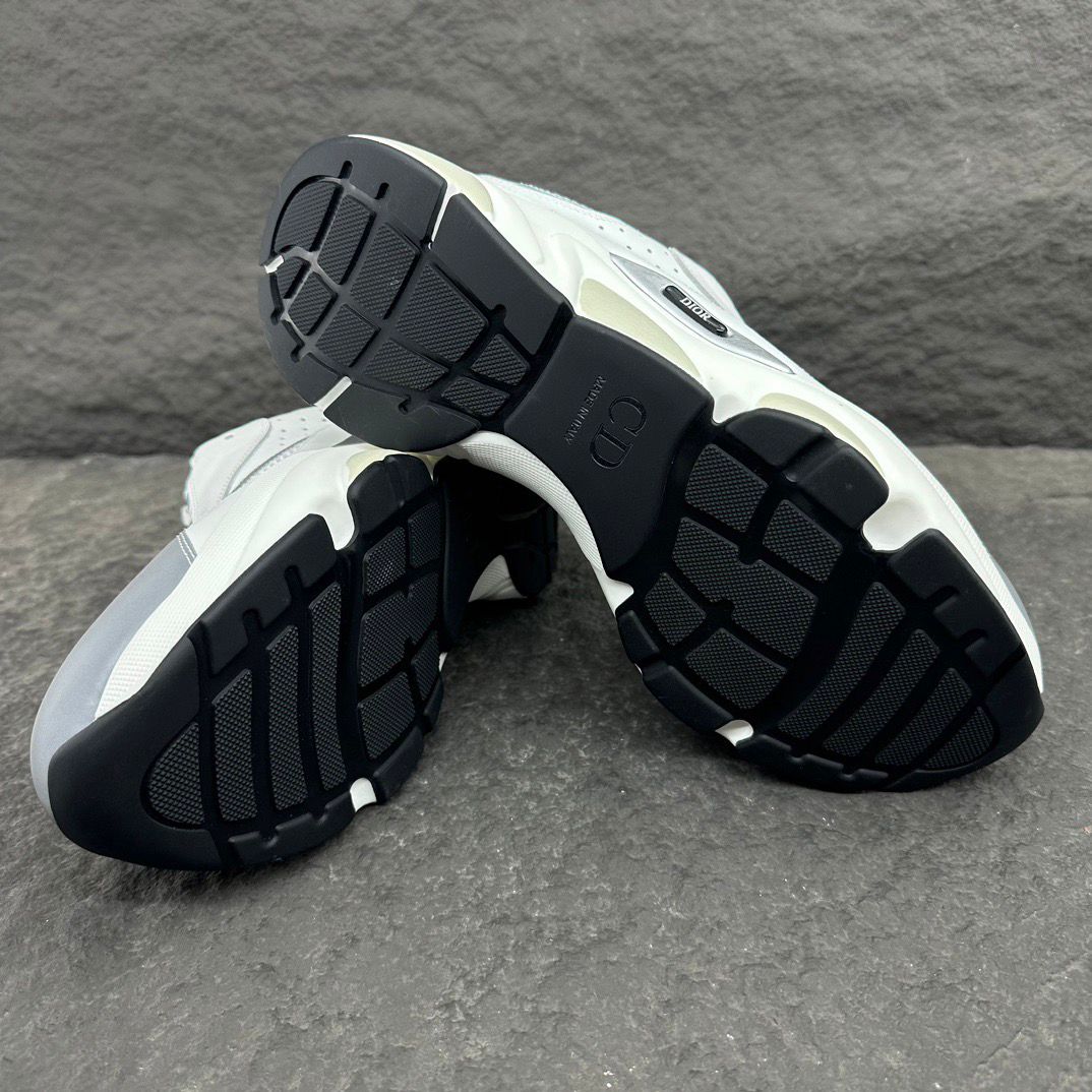 Dior B22 Sneakers – Black/White