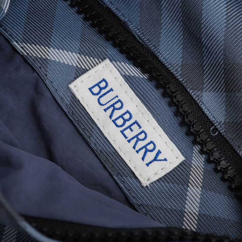 Chaqueta Burberry reversible