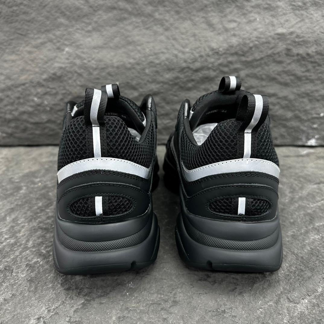 Dior B22 Sneakers