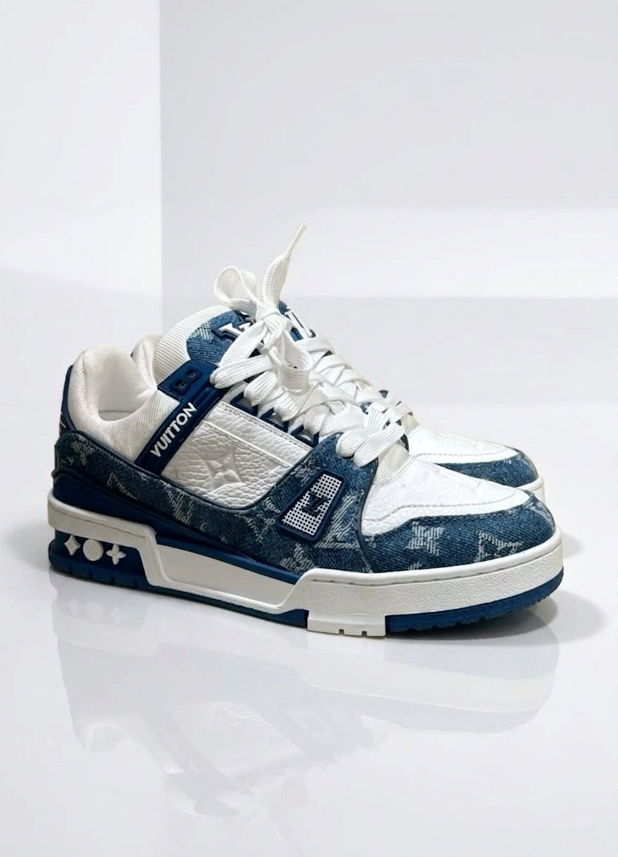 Louis Vuitton Sneakers Blancas y Azules – Zapatillas