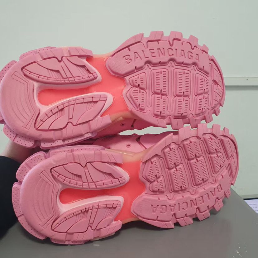 Balenciaga track deportivo rosas