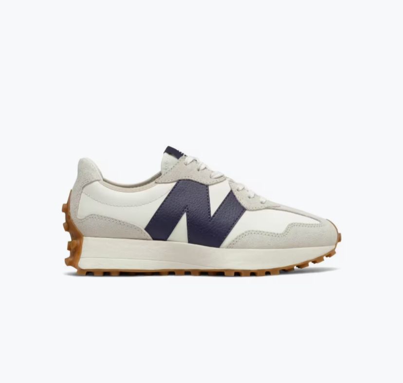 New Balance 327